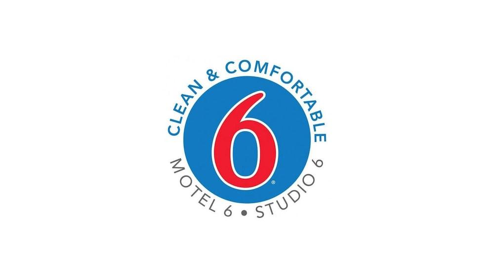 Motel 6-La Place, La Exteriör bild