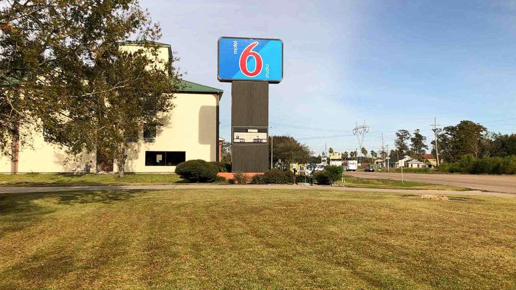 Motel 6-La Place, La Exteriör bild